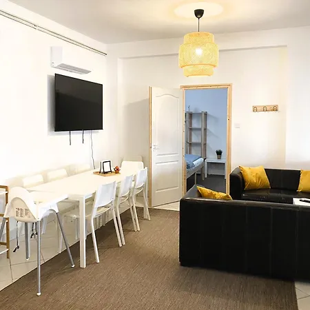 Moka-var Vendeghaz Dunakanyar Nagymaros