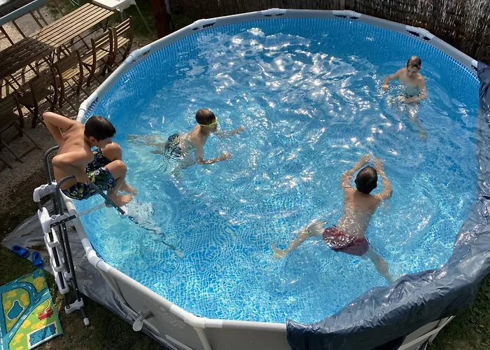 Moka-var Vendeghaz Dunakanyar