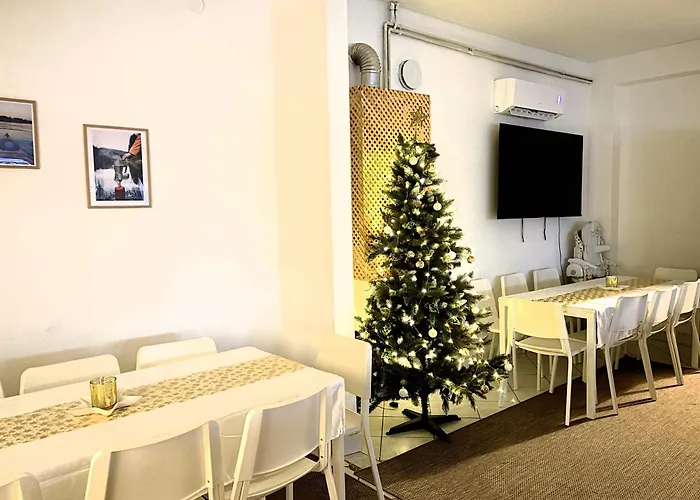 Moka-var Vendeghaz Dunakanyar Nagymaros