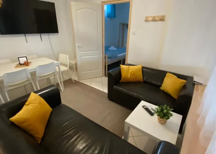 Moka-var Vendeghaz Dunakanyar *